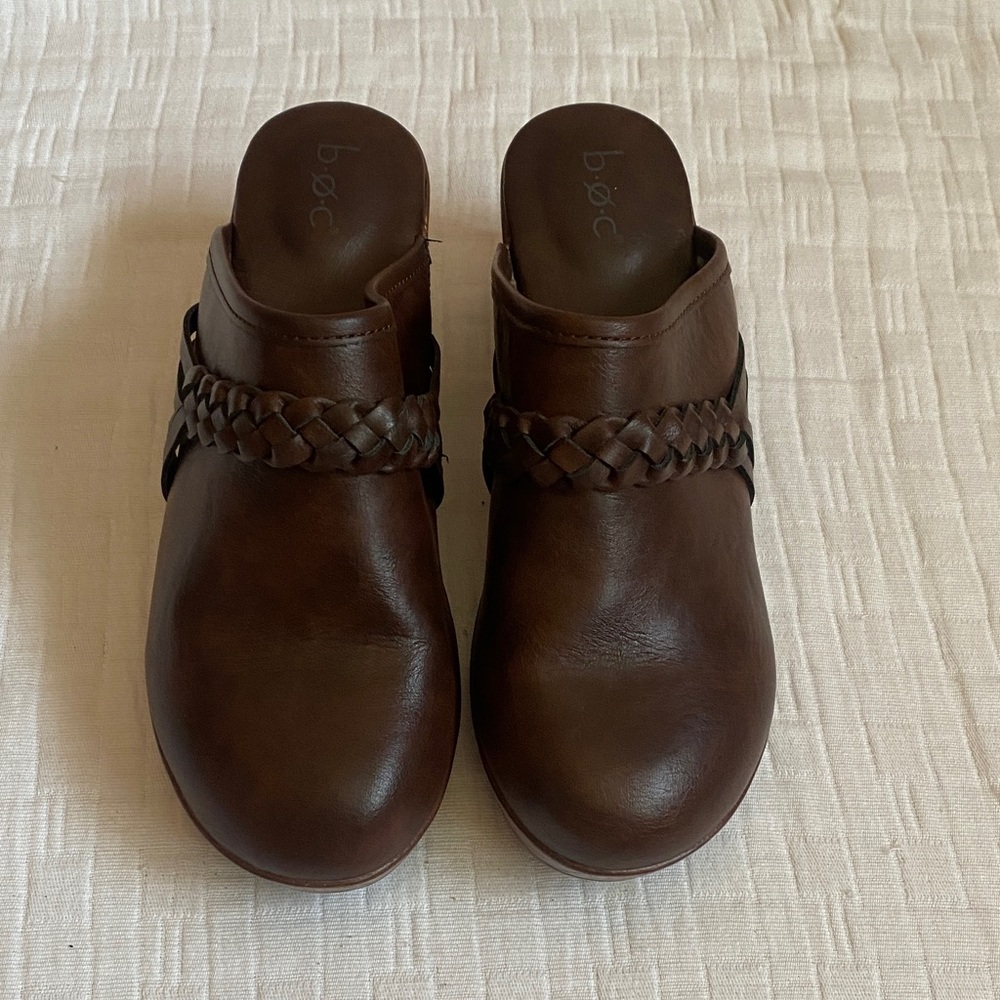 B.O.C Brown Leather Braided Strap Mule Clogs